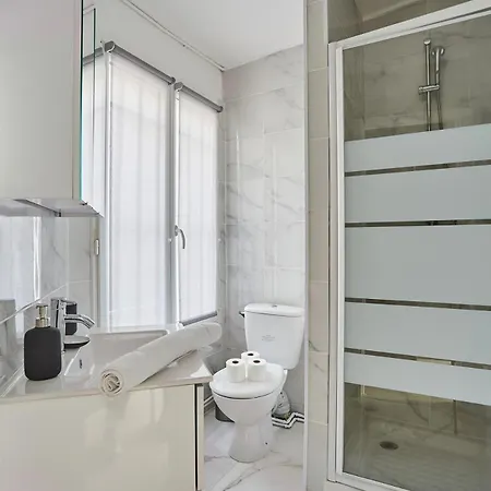 Apartment Beaubourg Le Marais 6 Paris